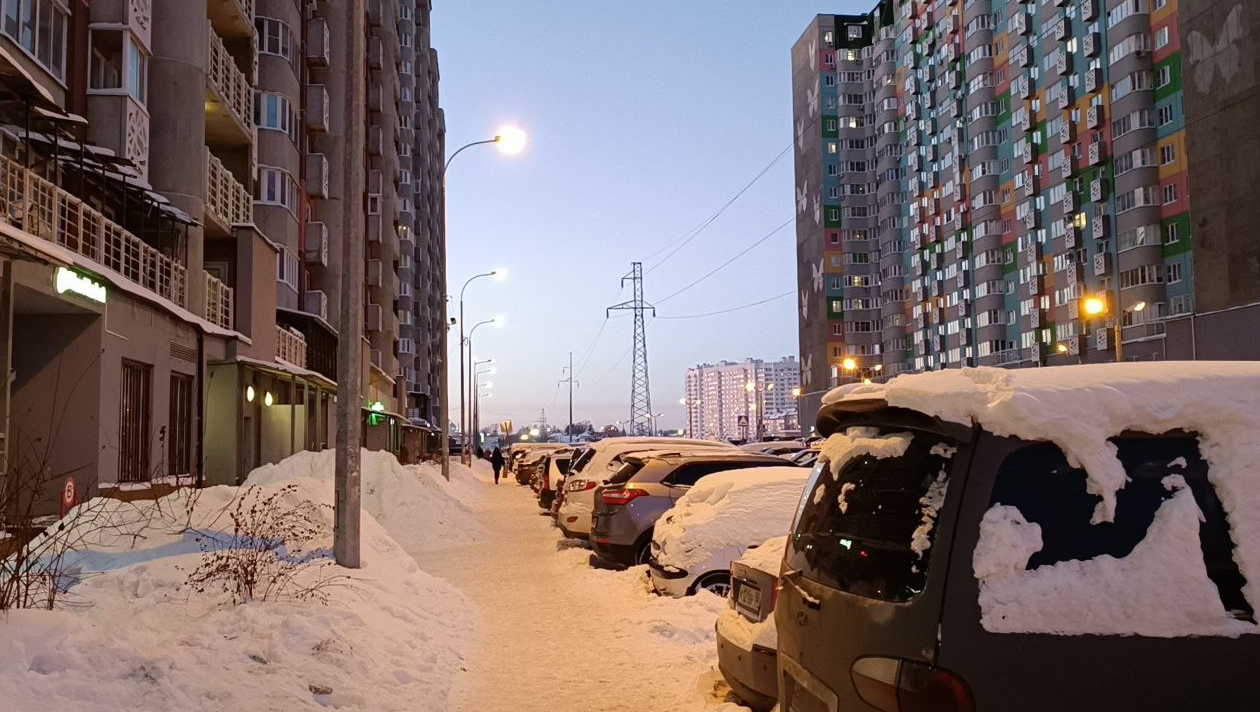 Батареи и вода на Жирохова, 2, теплеют»: жители Лобни рассказали, как в  квартирах становится комфортнее | REGIONS.RU / Лобня