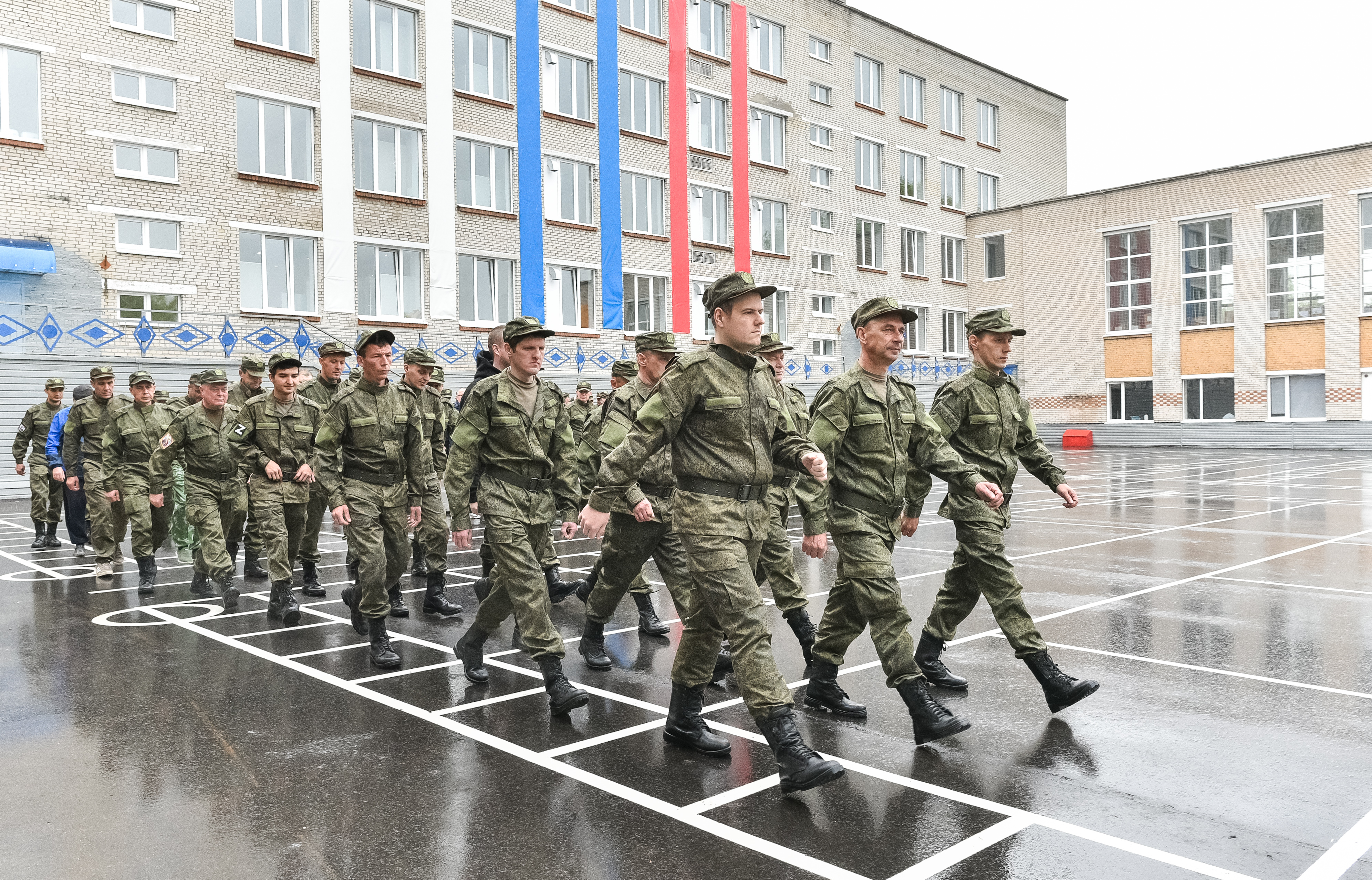 Контракт на военную службу дает целый ряд преимуществ