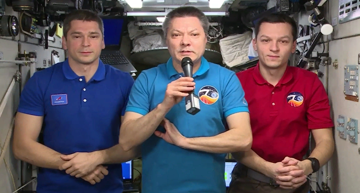 Космонавты МКС пригласили всех в парк: на видео в зарайских соцсетях покорители космоса признаются в любви подмосковному краю
