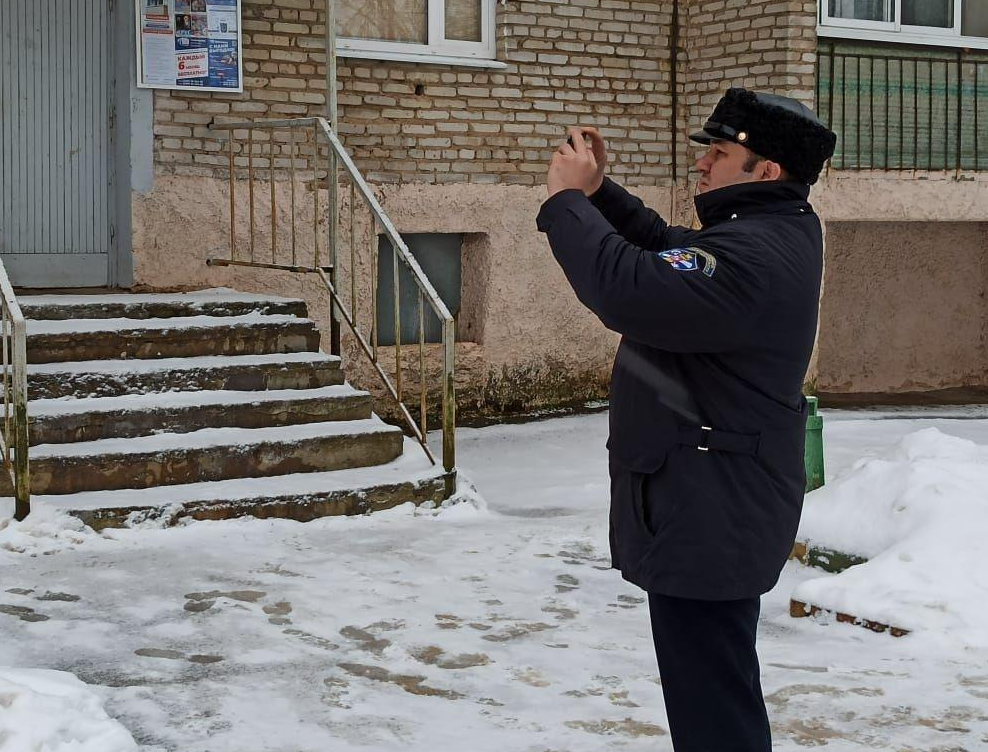 Коммунальщики осмотрели на сосульки более 20 тыс. домов в Подмосковье