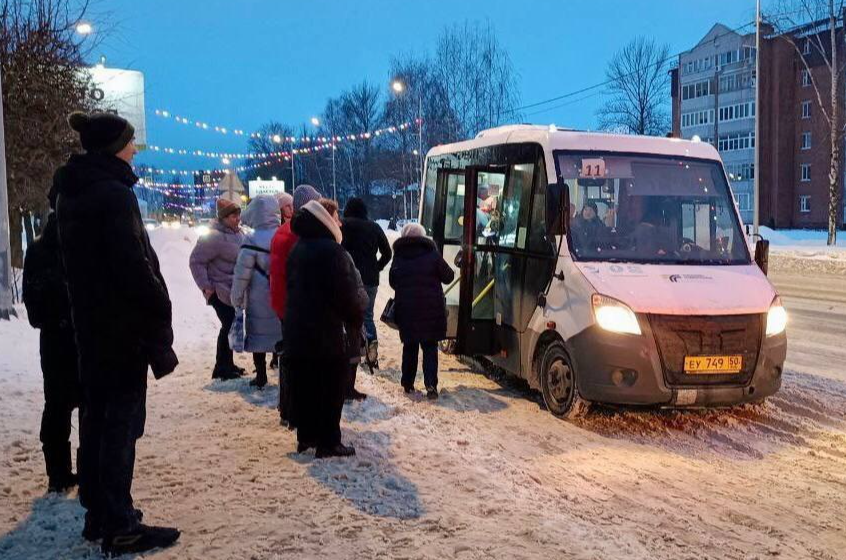 Тихомиров пообещал, что маленькие автобусы навсегда исчезнут с дорог Дубны