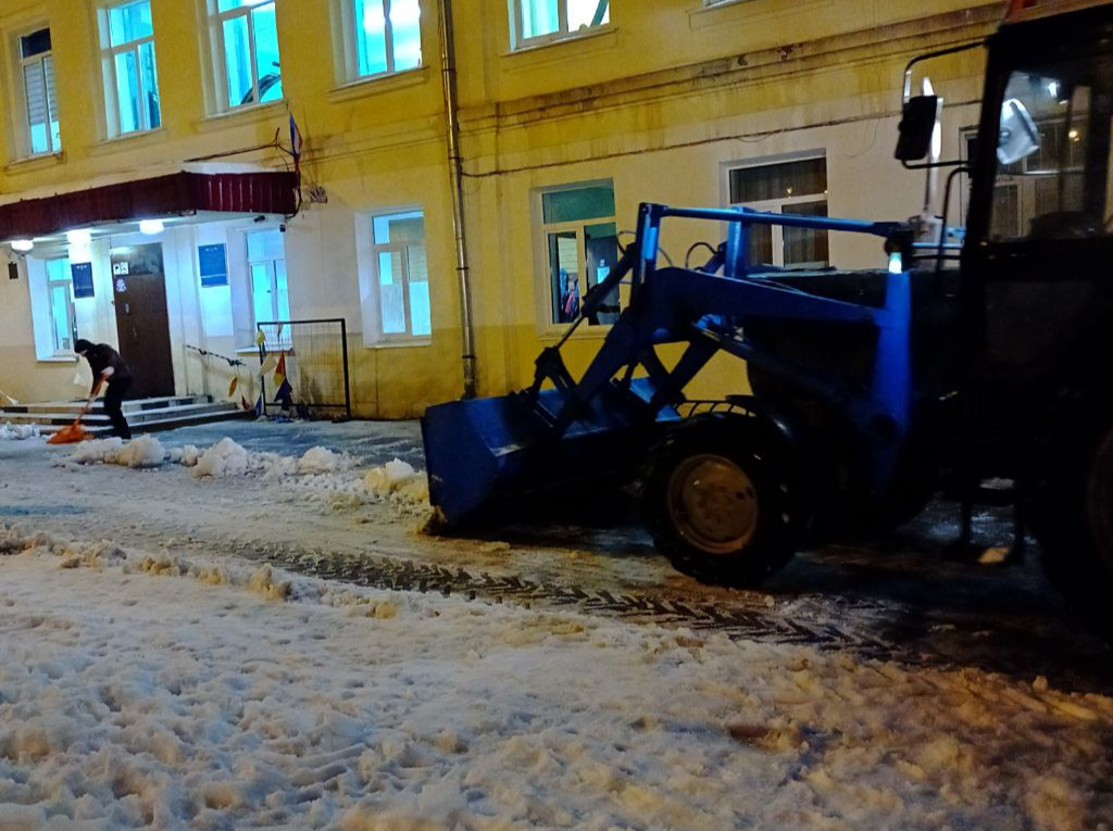 В городском округе Домодедово продолжается уборка последствий снегопада