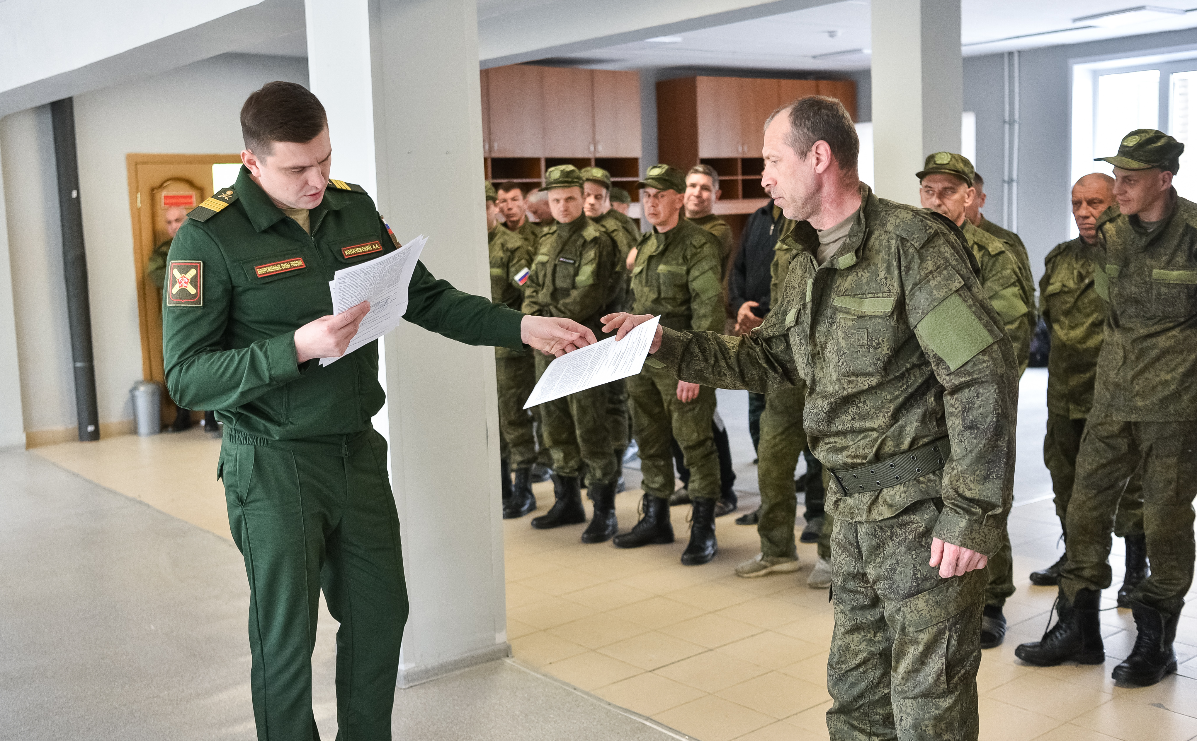 В Подмосковье сформирована система мер поддержки военнослужащих |  REGIONS.RU / Лыткарино