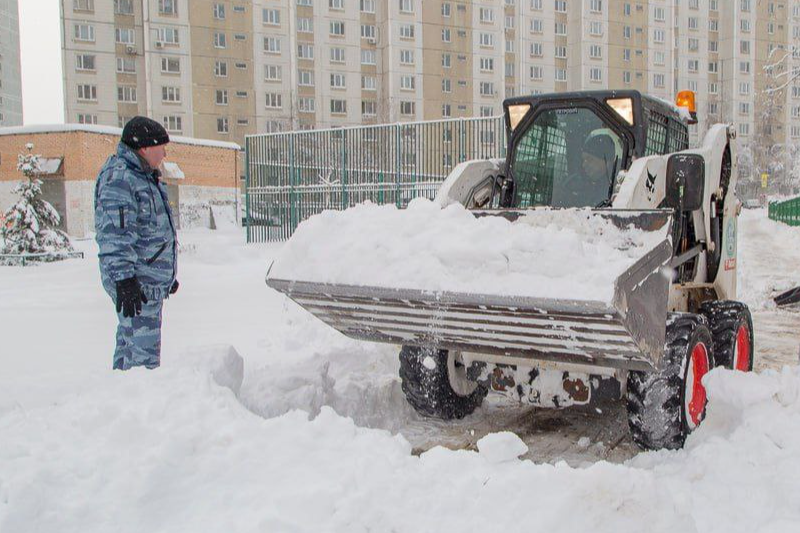 Чистить дворы Одинцова будут по графику