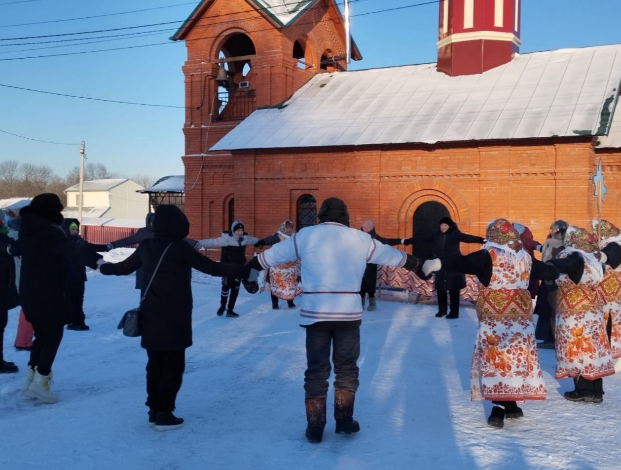 Зарайцы собрали "Рождественскую звезду"