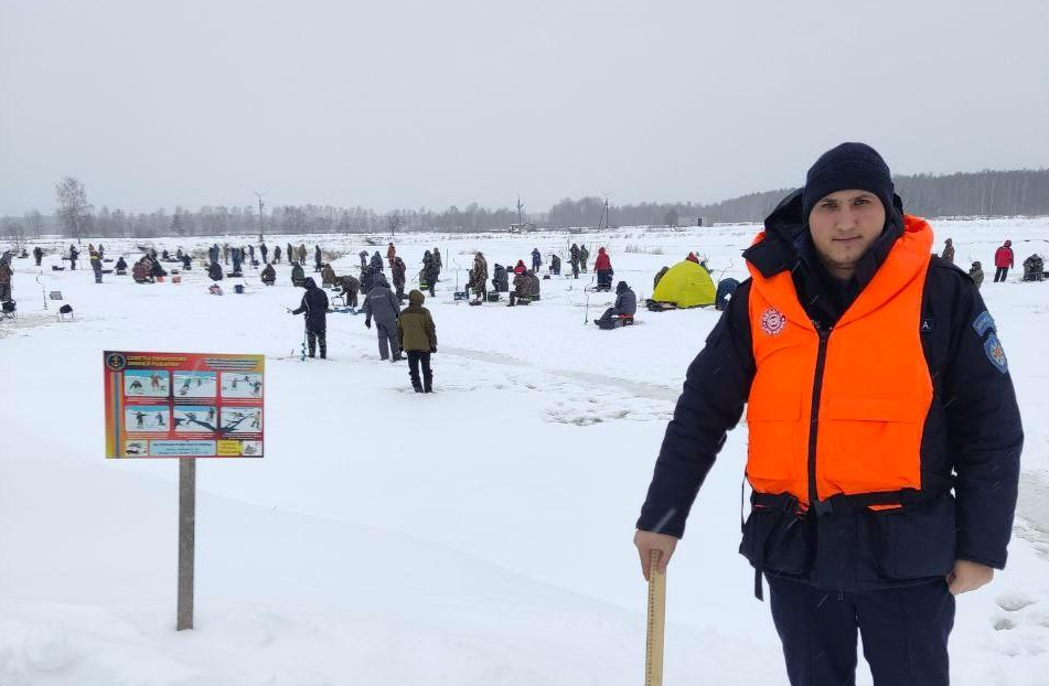 Егорьевским рыбакам объяснили, как безопасно выходить на лед