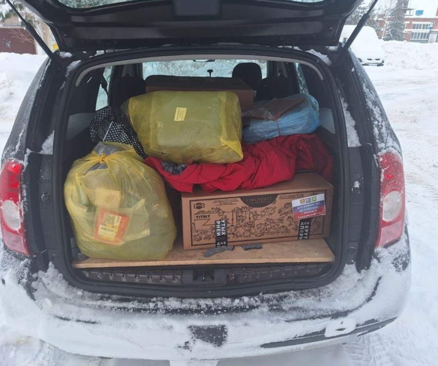 За сутки талдомчане собрали и отправили экипировку раненому бойцу