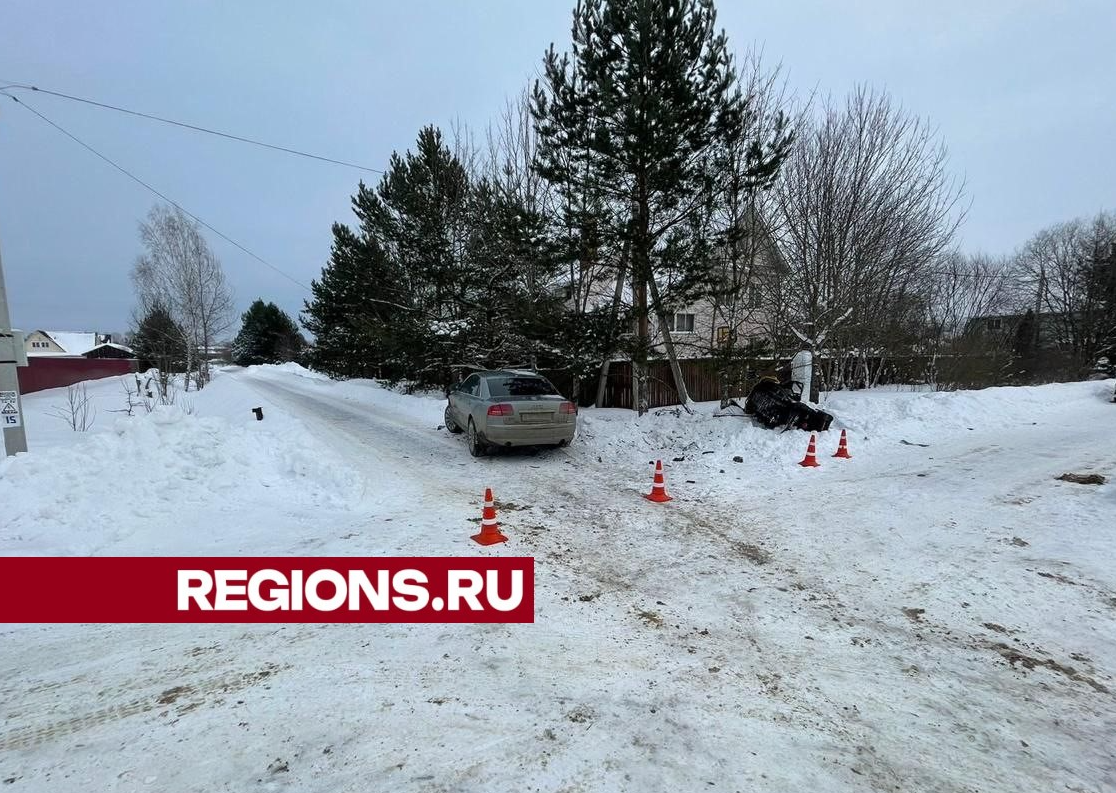 Ребенок пострадал в аварии со снегоходом под Волоколамском