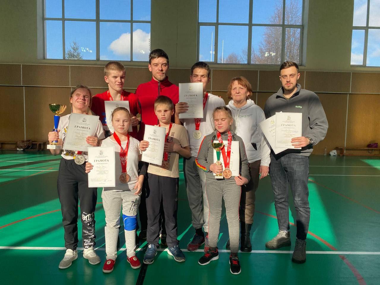 Воспитанники Семейного центра заняли призовые места на Первенстве области по голболу