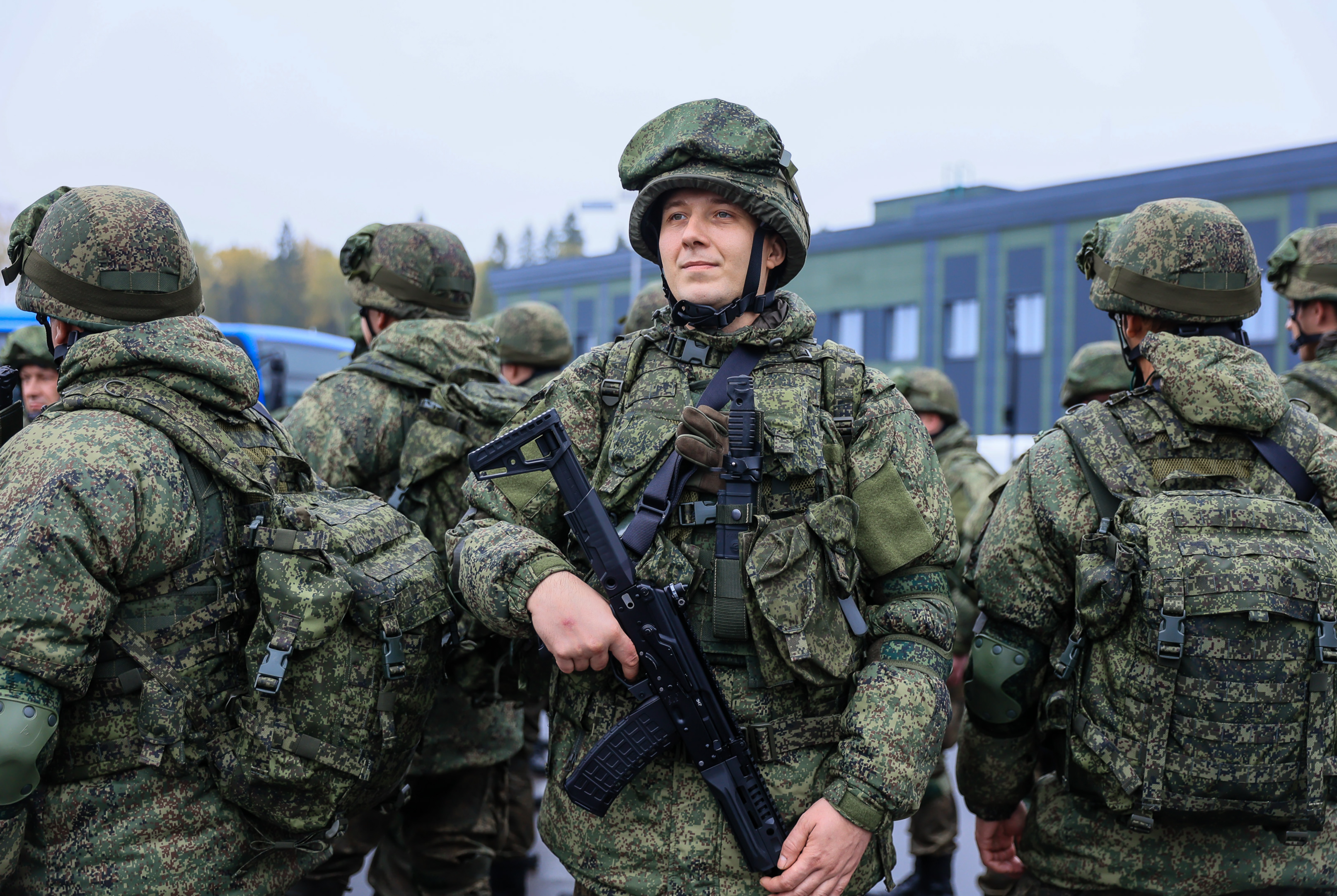 Военнослужащие элитного полка из Краснознаменска получат миллион рублей подъемных