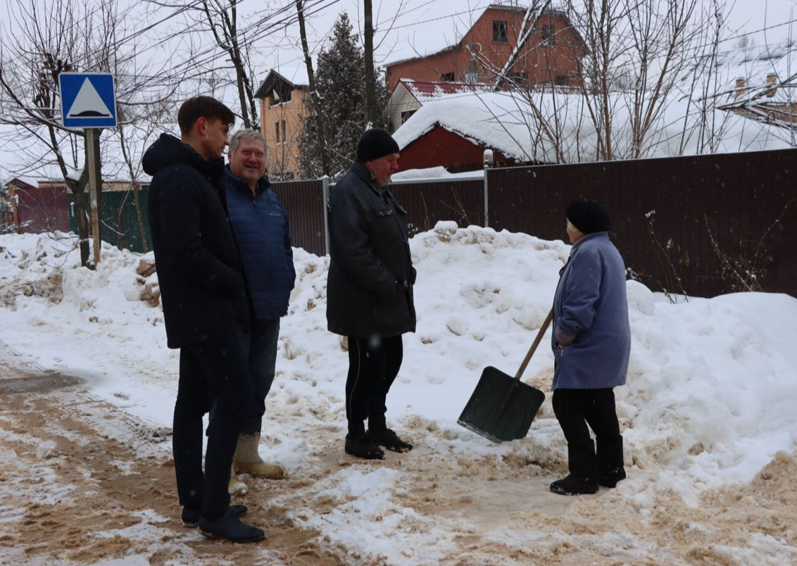 Дом жительницы улицы Вокзальной подключили к водопроводу, вместо старой  колонки | REGIONS.RU / Лобня