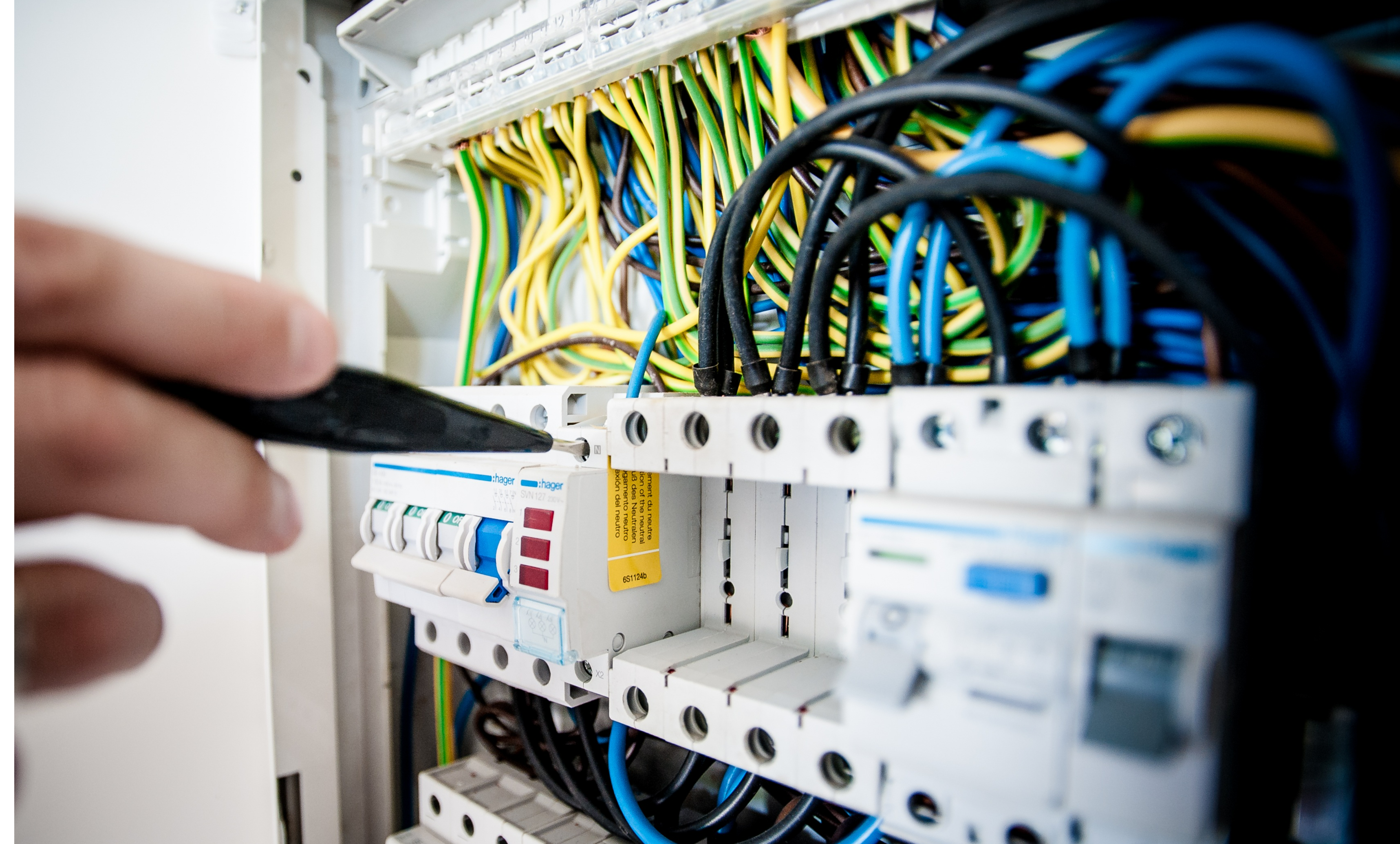 Жителей поселка Шувое предупредили об отключении электроэнергии днем 5 февраля