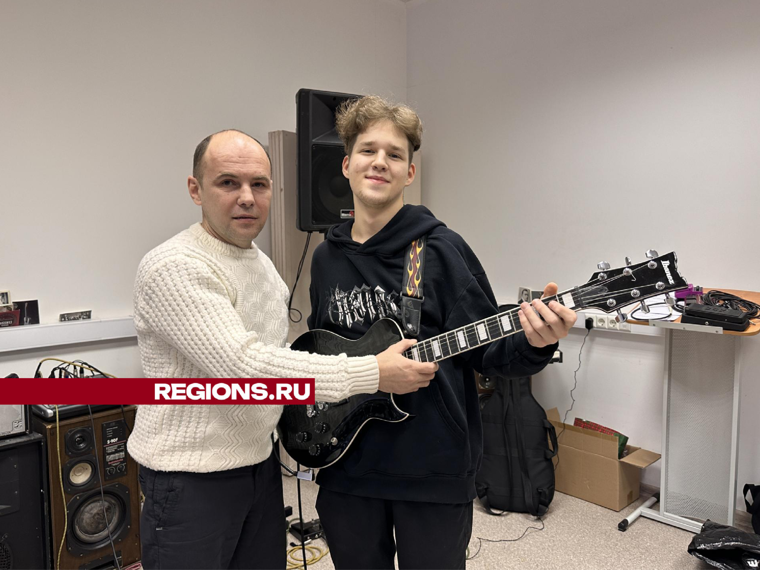 Юного рок-музыканта из Одинцова вдохновило творчество группы «Кино»