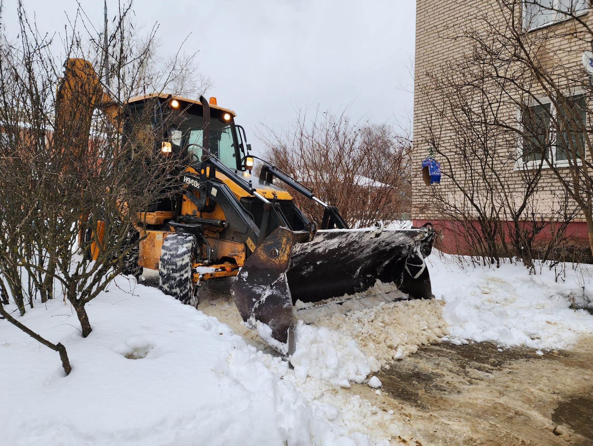 Обильный снегопад заставил коммунальный службы Воскресенска перейти в режим повышенной готовности