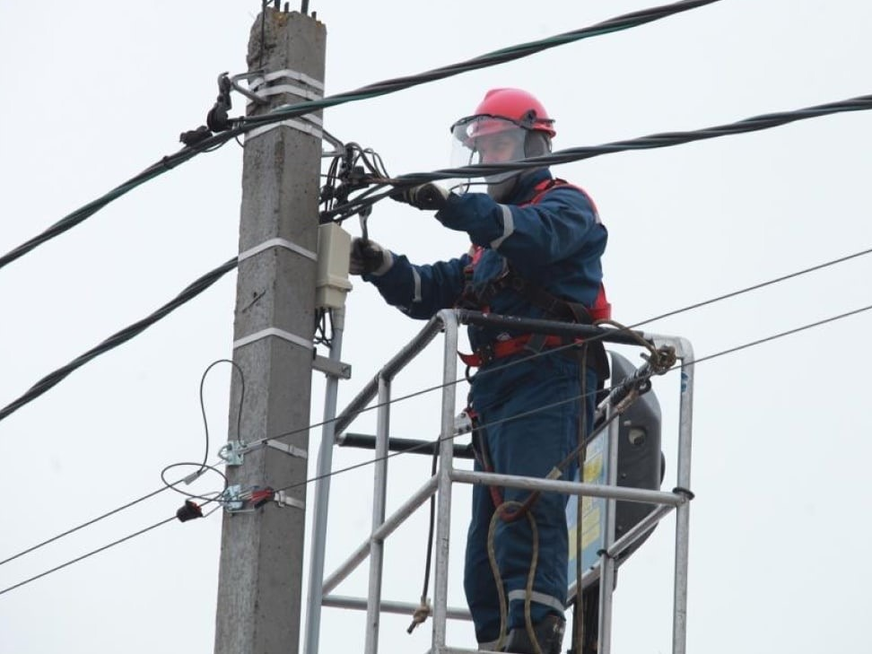 Электричество отключат 27 февраля в Любучанах, Троицком, Деткове и Шарапове