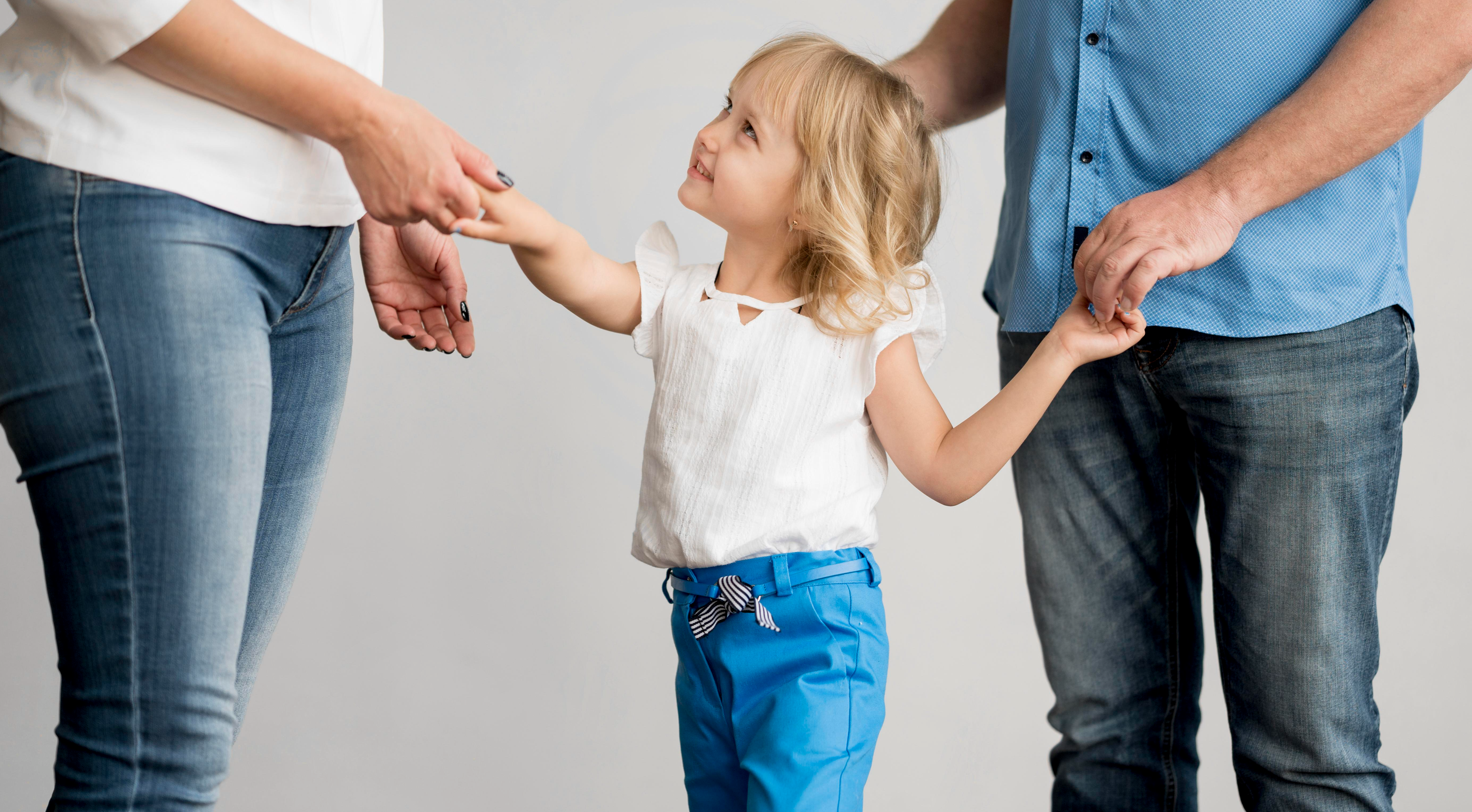 Проходящие через развод родители могут получить помощь проекта «НЕделим»