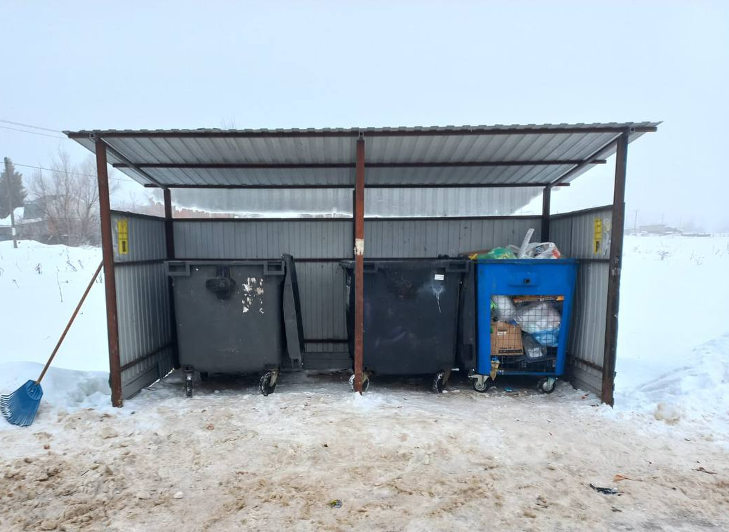 По просьбе жителей в округе могут временно установить контейнер для крупногабаритного мусора