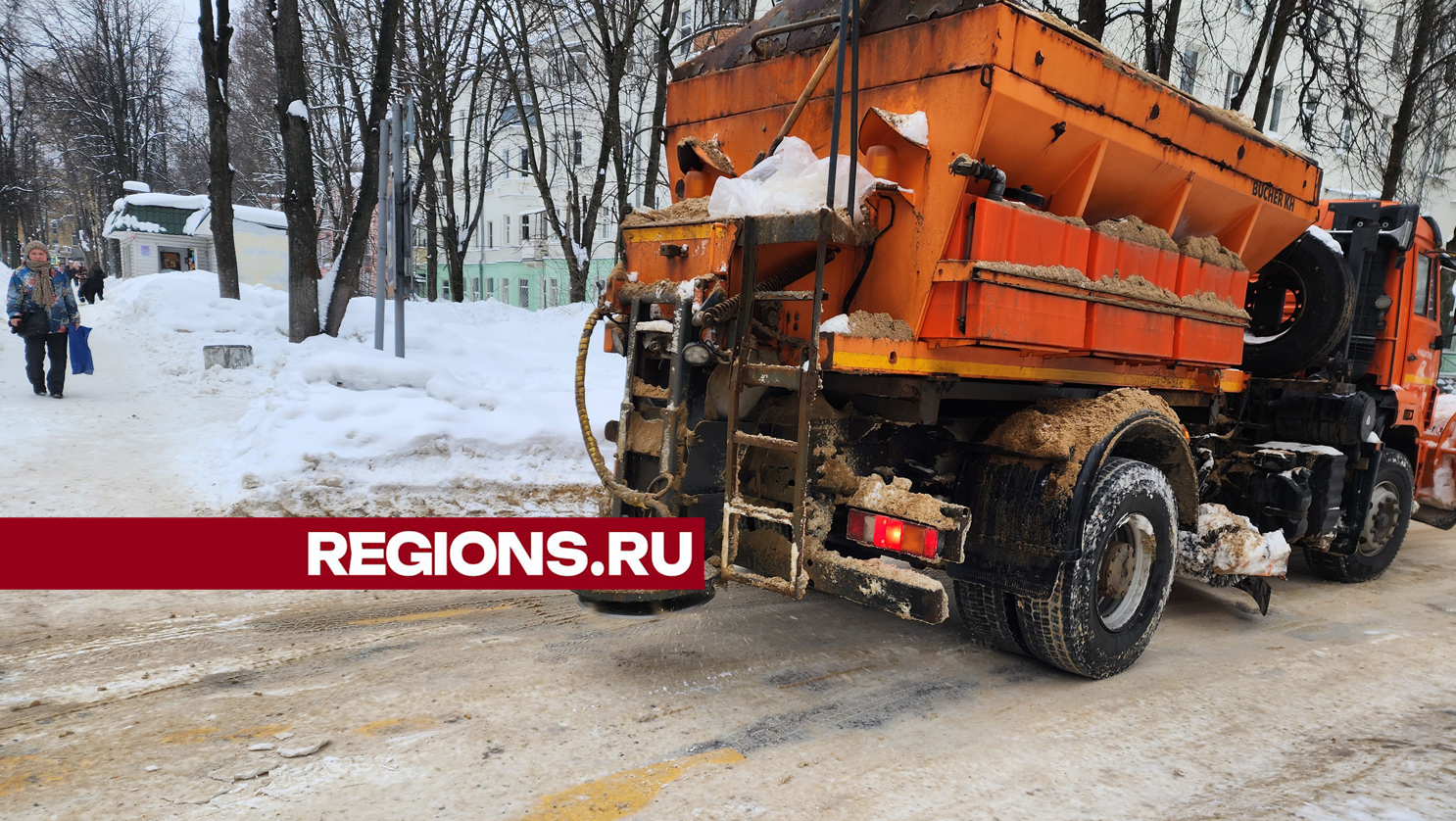 Более сотни машин ликвидируют последствия ледяного дождя в Пушкинском округе
