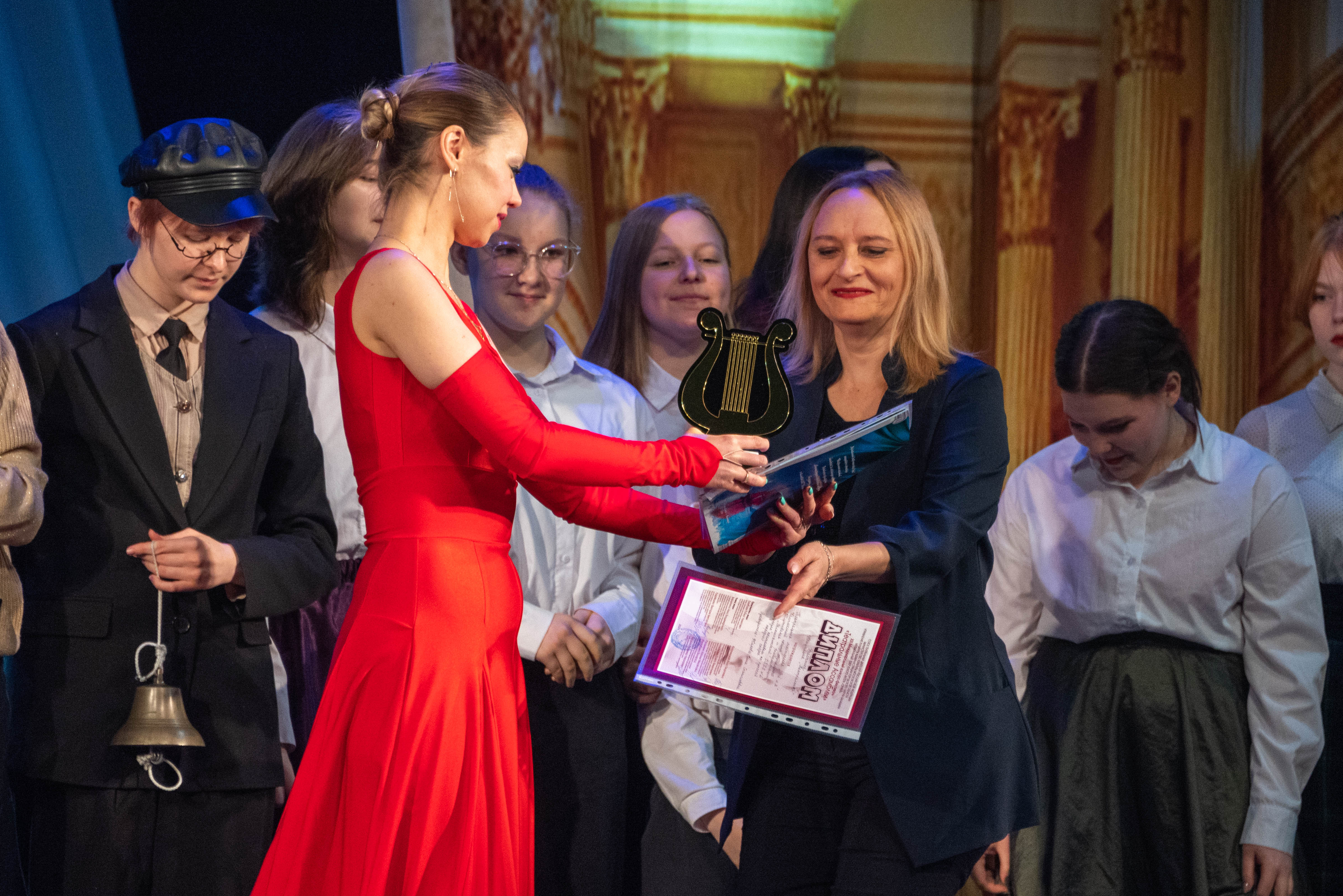 Юные таланты получили награды в конкурсе «Театральные ассамблеи»