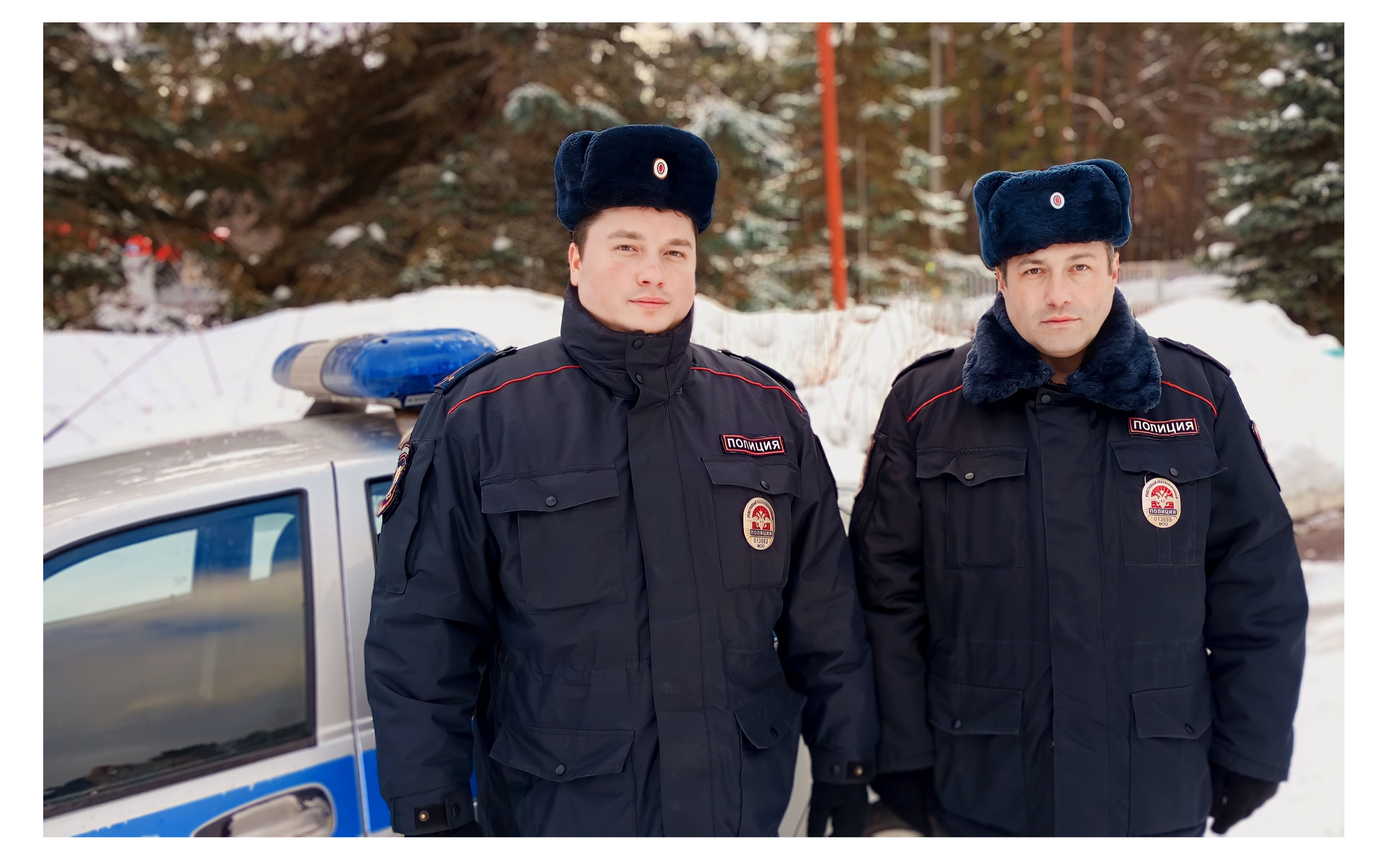Мужчину, провалившегося в коллектор близ деревни Павловка, спасли полицейские из Серпухова