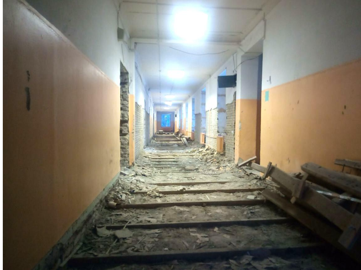 Капремонт одной из старейших школ Электростали начался с демонтажных работ