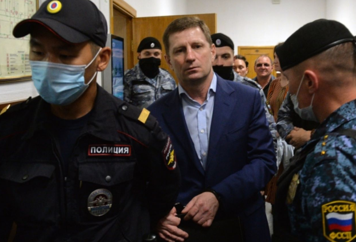 губернатор хабаровска фургал. сергей фургал в суде 2023 год. сергей фургал 2022. сергей фургал 2022. фургал губернатор хабаровского.