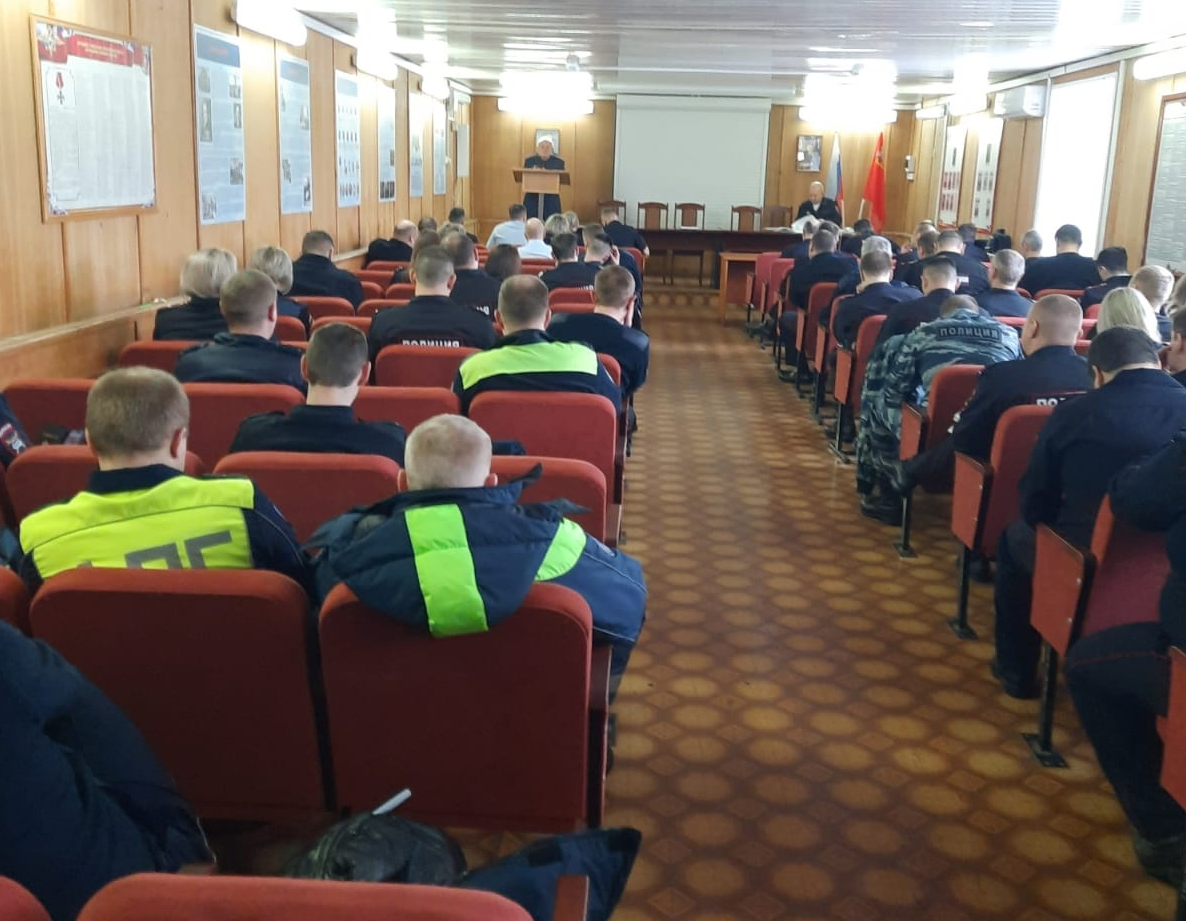 Полицейским рассказали о коллегах, сражавшихся на фронтах Великой Отечественной войны