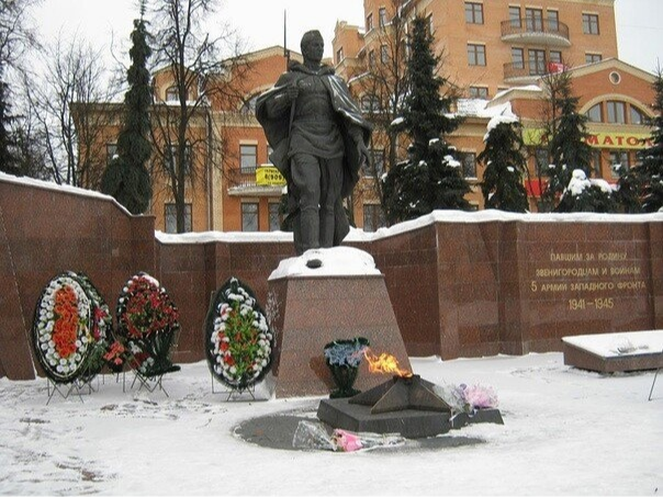 Звенигородцев пригласили на митинг у Мемориала Славы 22 февраля