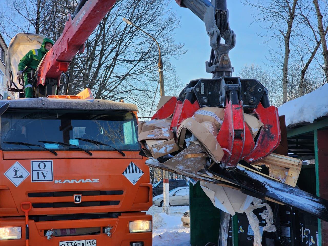 Около 2 тысяч кубометров мусора сверх норматива вывезли за месяц в Чехове