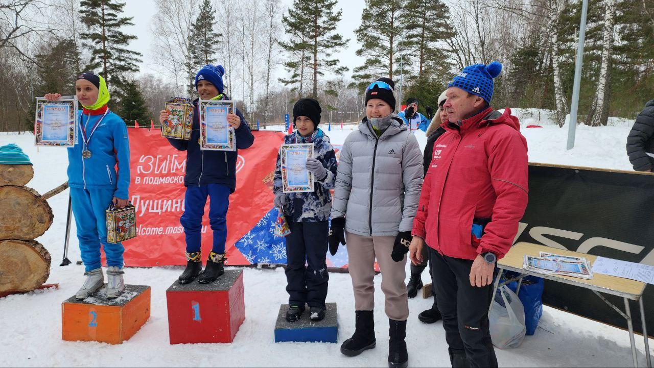 Более 100 лыжников стали участникам лыжных гонок на «ФИАНе»