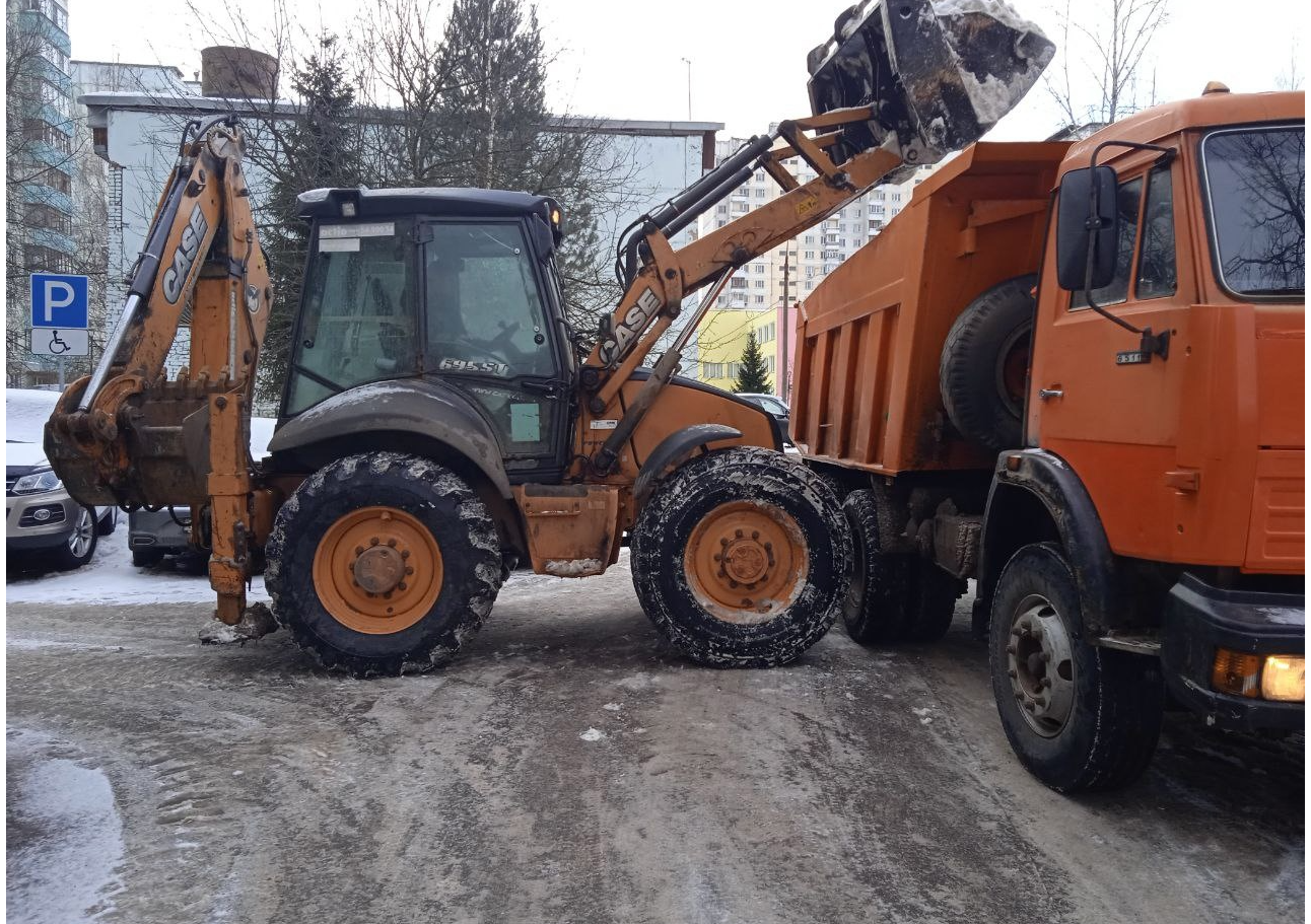 Снегоуборочная техника в Краснознаменске готова справиться с циклоном "Ольга"
