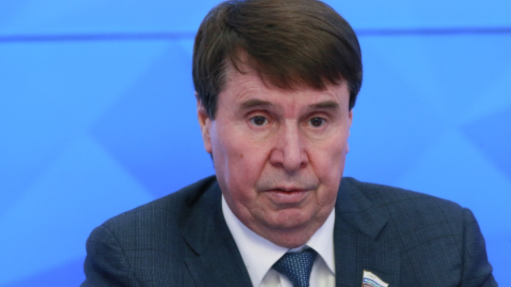 Сенатор Цеков предложил отдать ялтинский особняк Ротару под Дворец бракосочетания