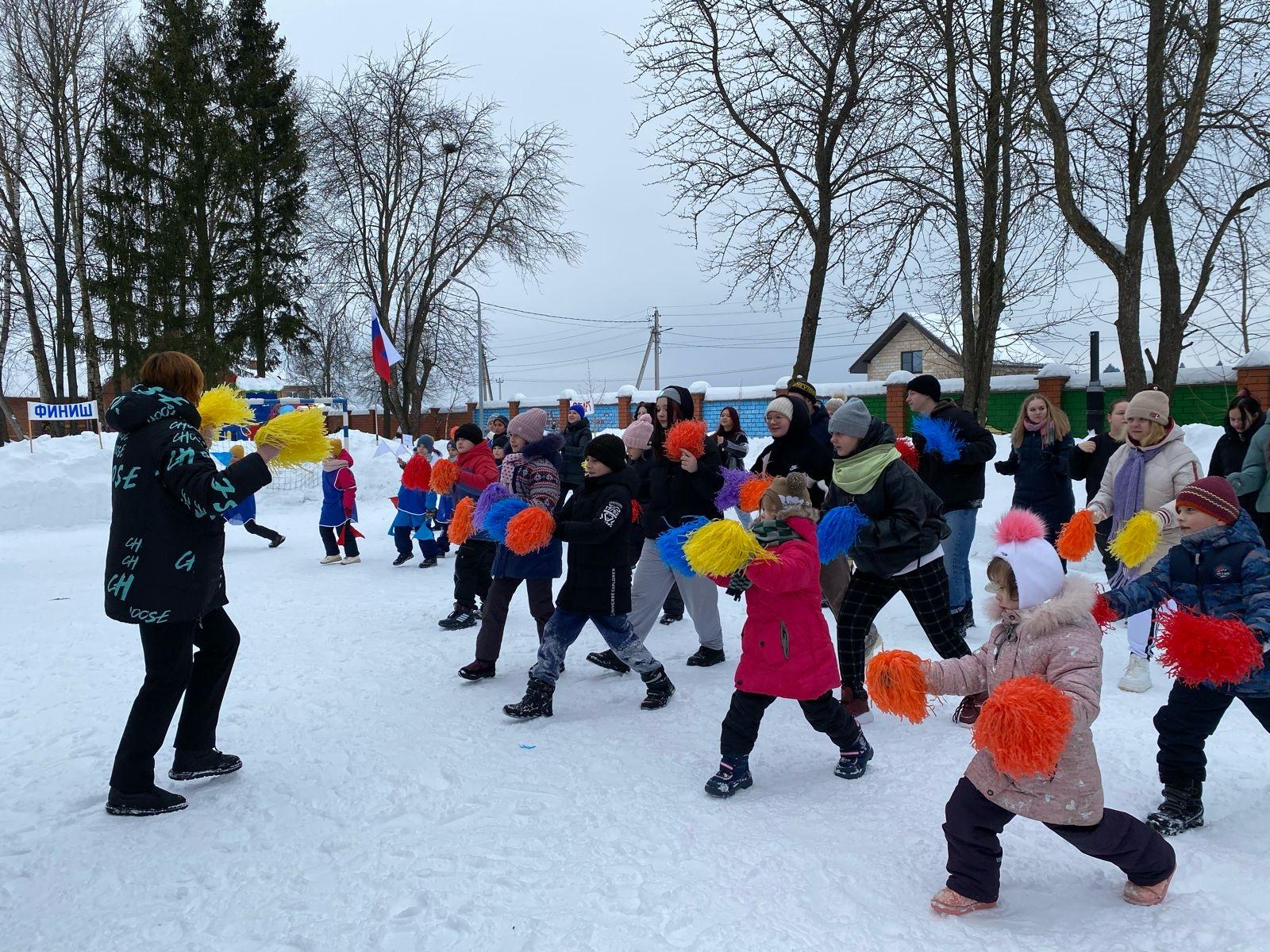 Команда Семейного центра «Истринский» заняла второе место на малых зимних «Олимпийских играх» среди детей