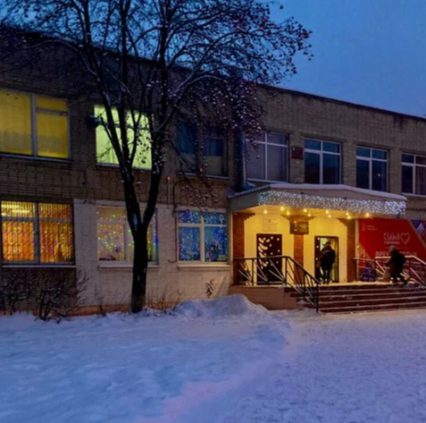 Воспитателей, дворников и уборщиц приглашают на работу в детский сад