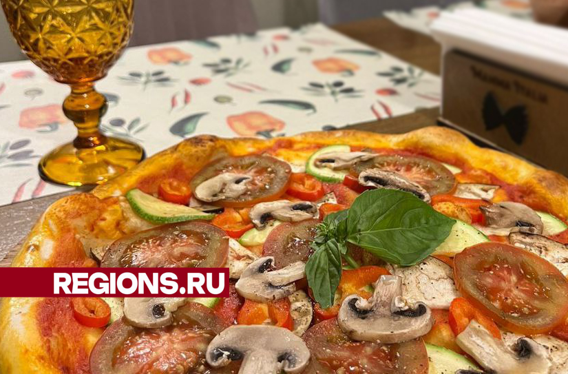Весь февраль в итальянском ресторане Солнечногорска действует скидка на вкусную традиционную пиццу