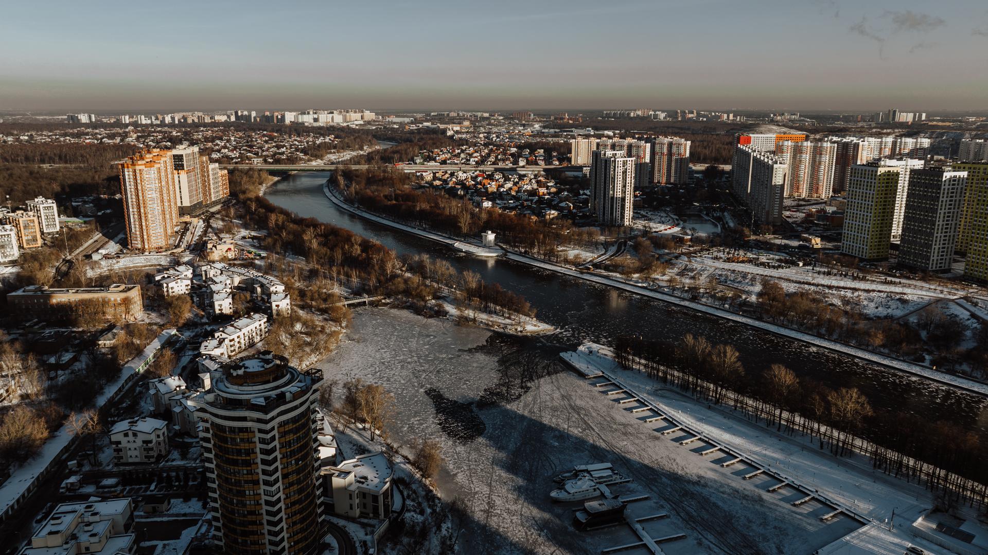 Средняя зарплата в Химках увеличилась до 108 тысяч рублей | REGIONS.RU /  Химки