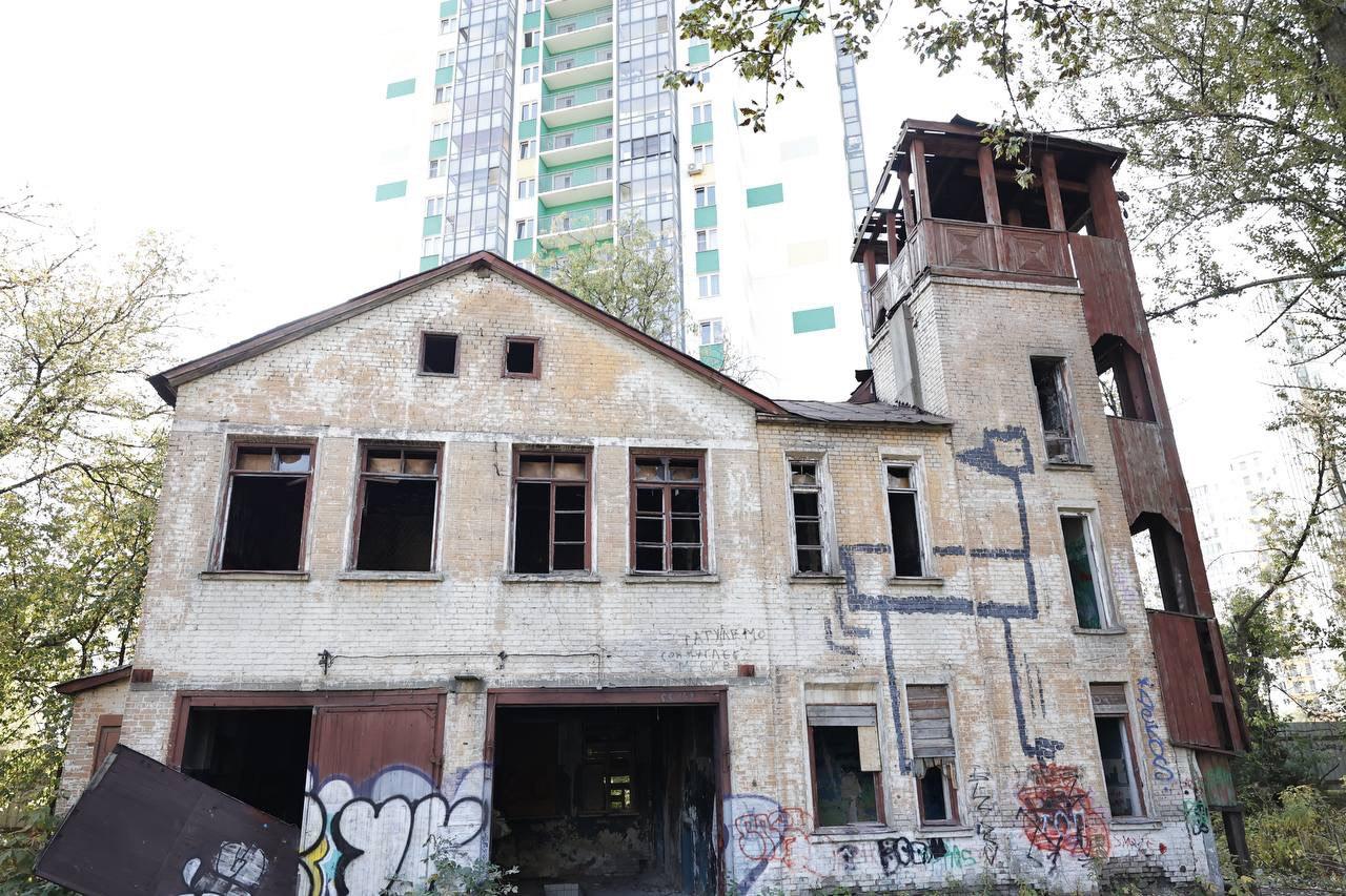 Новый центр спасения появится на месте заброшенного здания в 1-м Рупасовском переулке