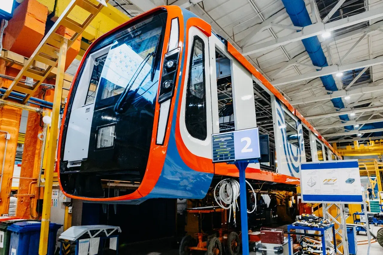 Девять из десяти вагонов метро в России производит «Метровагонмаш»