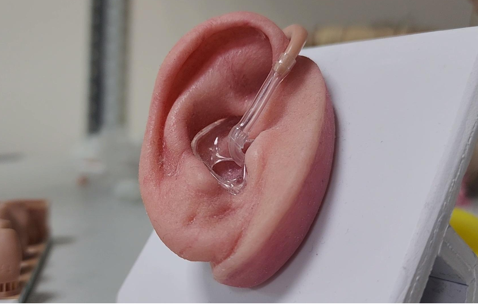 Фрязинская компания «Исток-Аудио» начнет выпускать перезаряжаемые слуховые аппараты: генеральный директор рассказал о планах предприятия