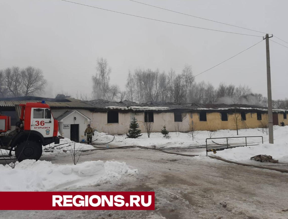 Огнеборцы ликвидируют возгорание на улице Владимирская