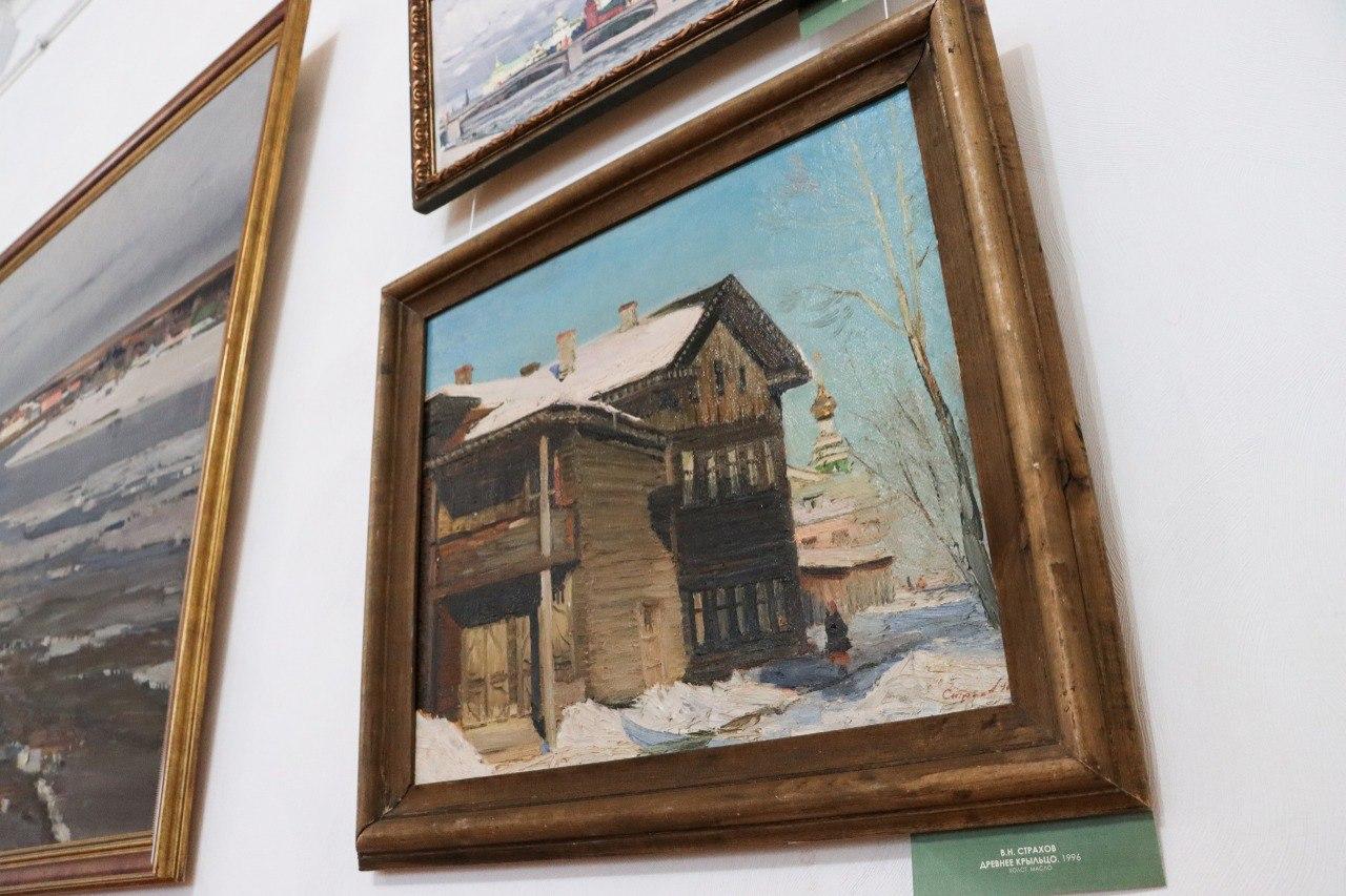 Коломенцы и гости города могут посетить выставку картин Валерия Страхова