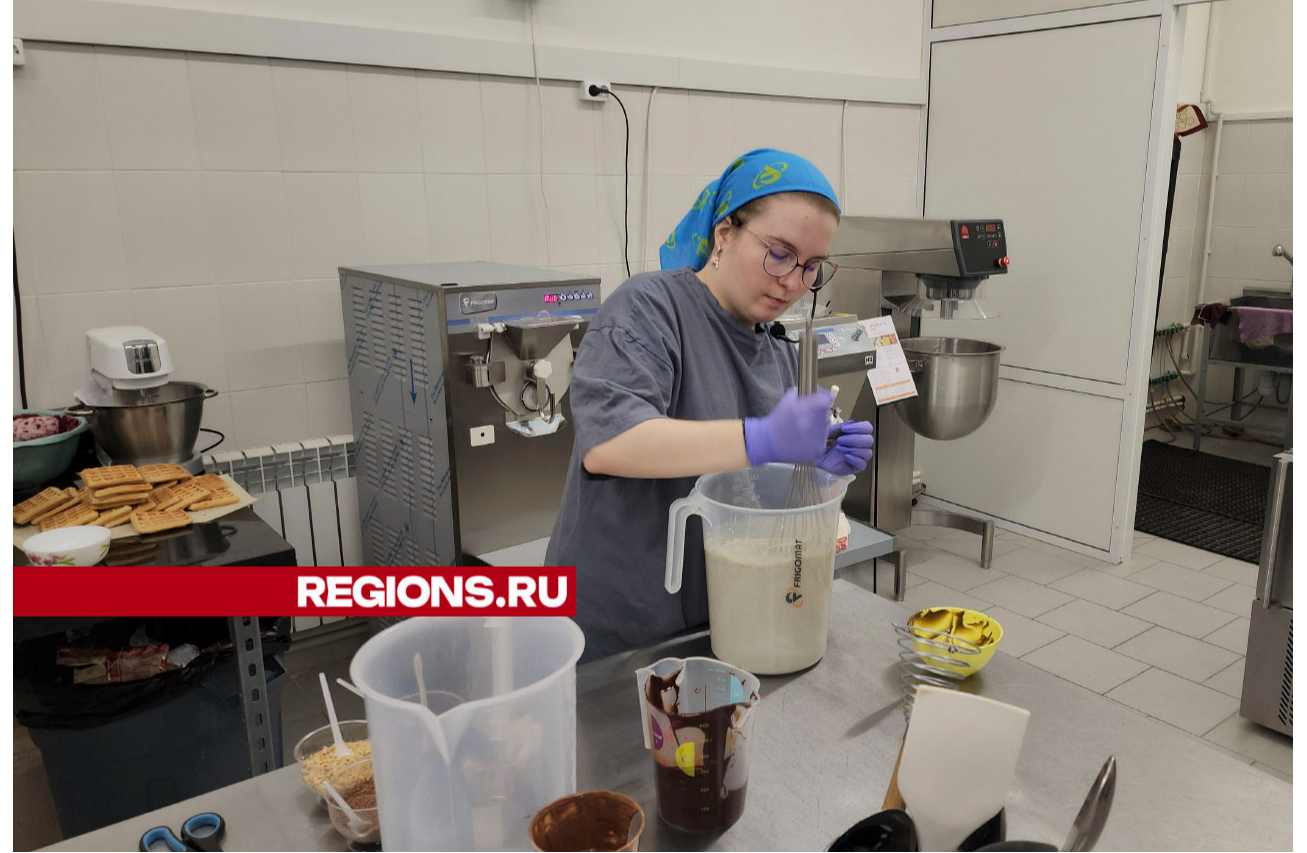 Итальянское мороженное научили готовить предпринимателей из разных городов в Рузе