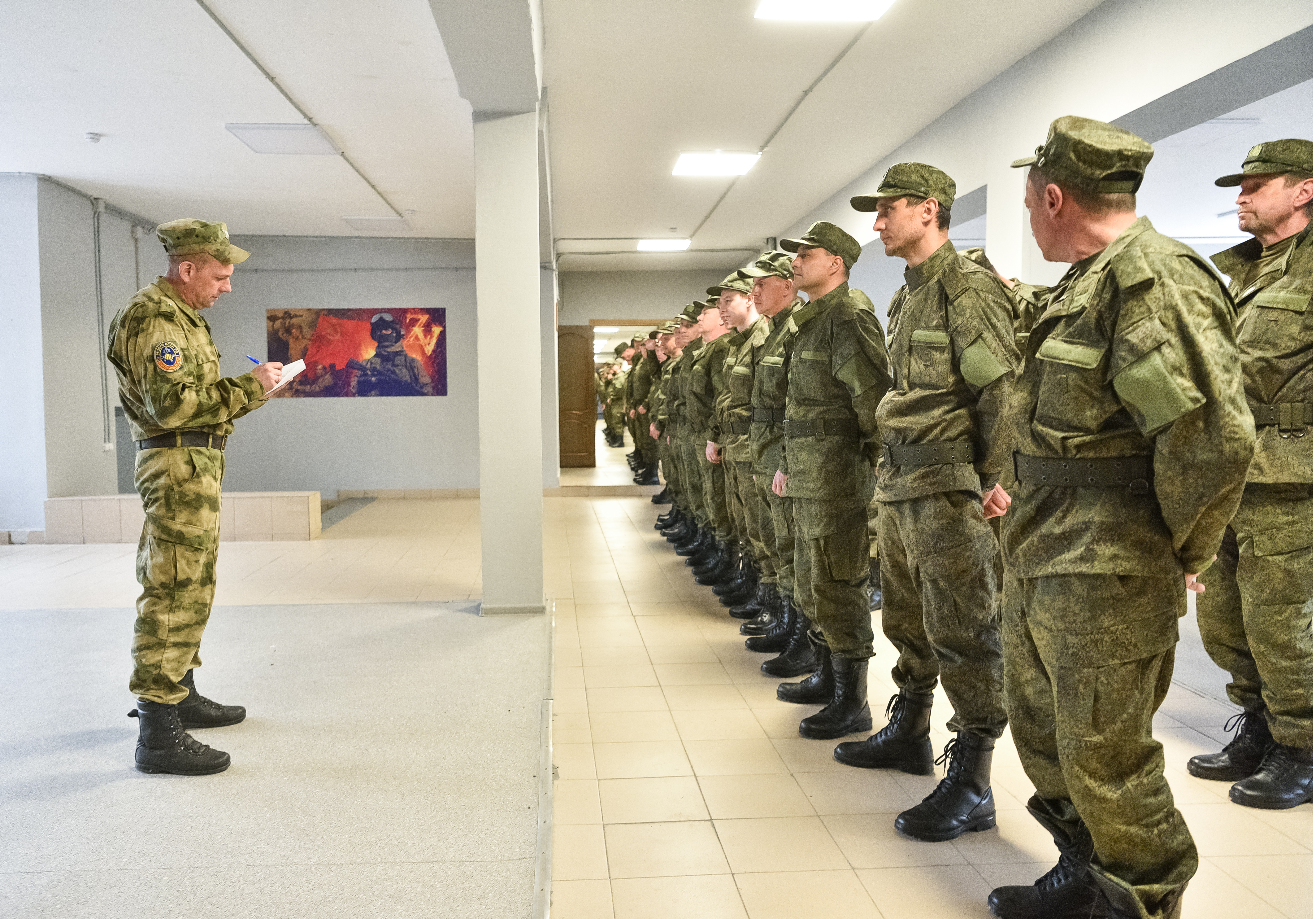 Меры поддержки предусмотрены для лыткаринцев, выбравших военную службу по контракту