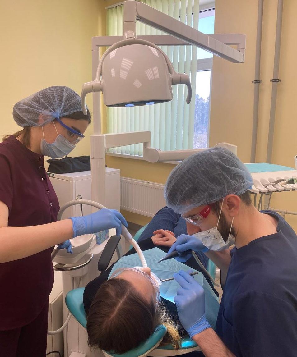 Острая боль и неприятный запах: более 1,4 тыс. жителей Балашихи побывали в кресле стоматолога с начала года