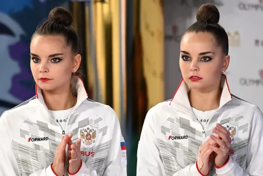 Журова позвала оставивших спорт гимнасток Авериных на работу в Госдуму