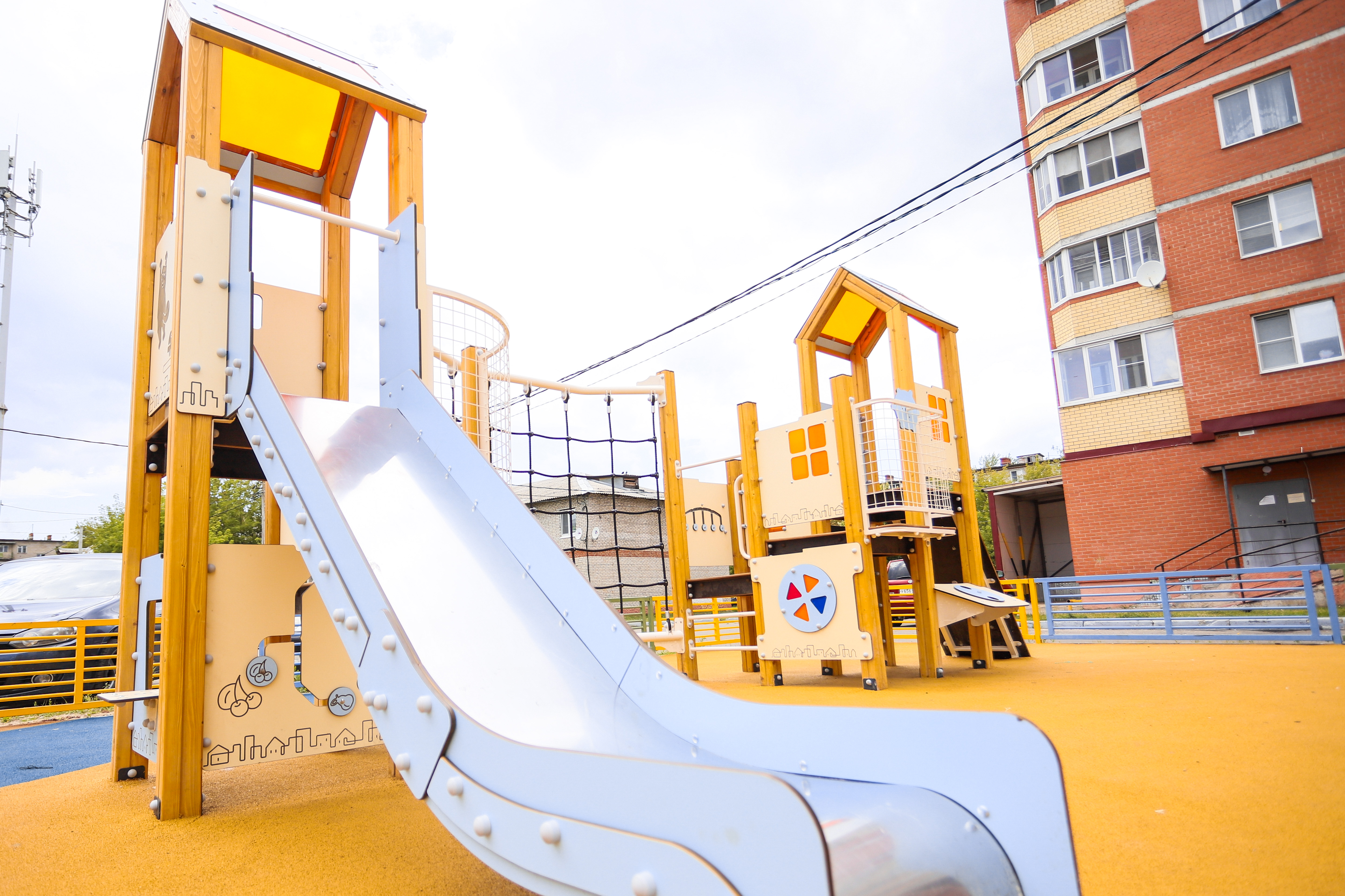 В Большой Шатуре в этом году обновят 11 детских игровых площадок