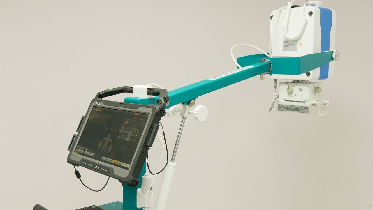 Передвижные рентген аппараты позволяют обследовать пациента прямо в больничной палате
