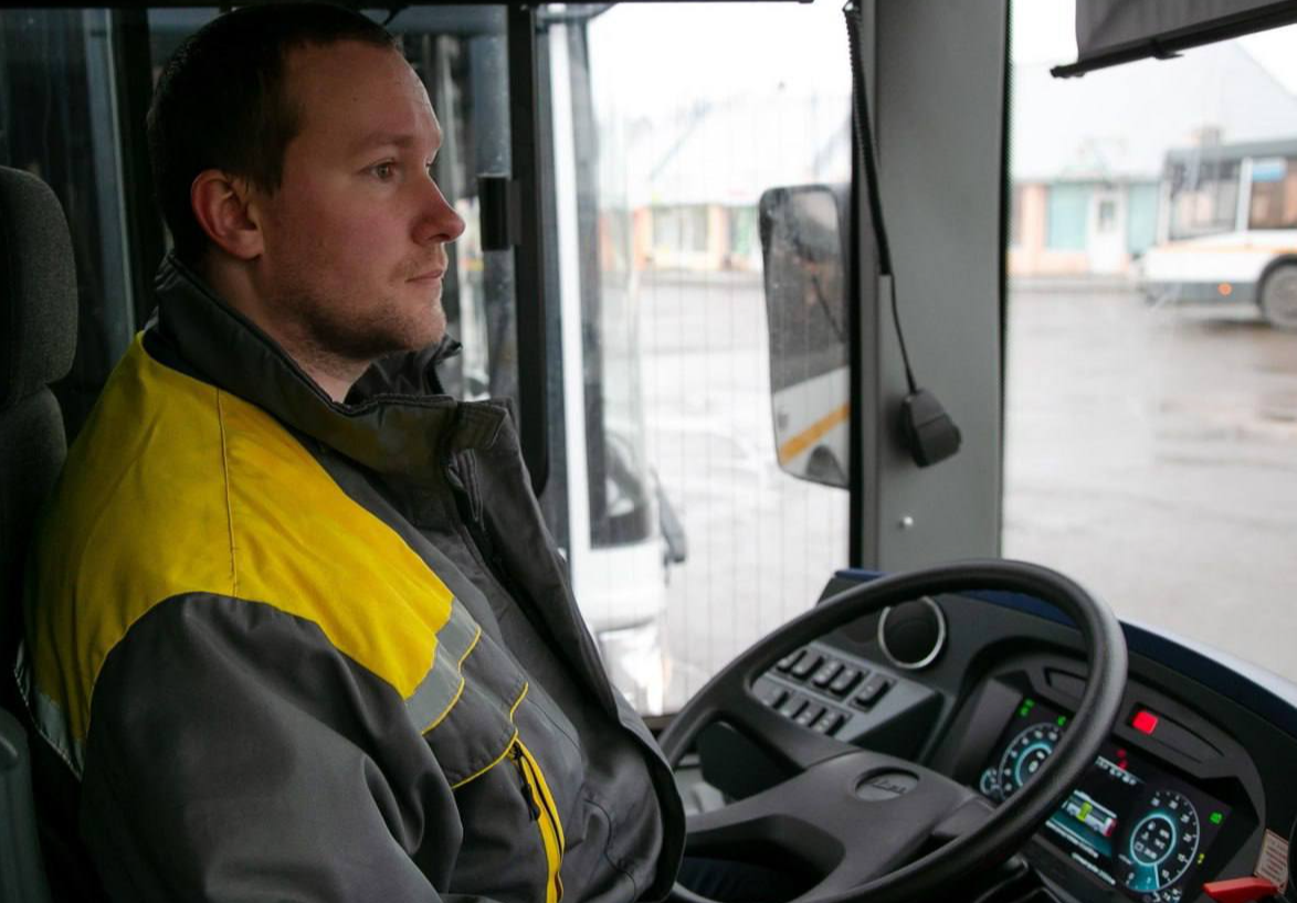 С начала года водителями автобусов Мострансавто стали свыше 200 человек