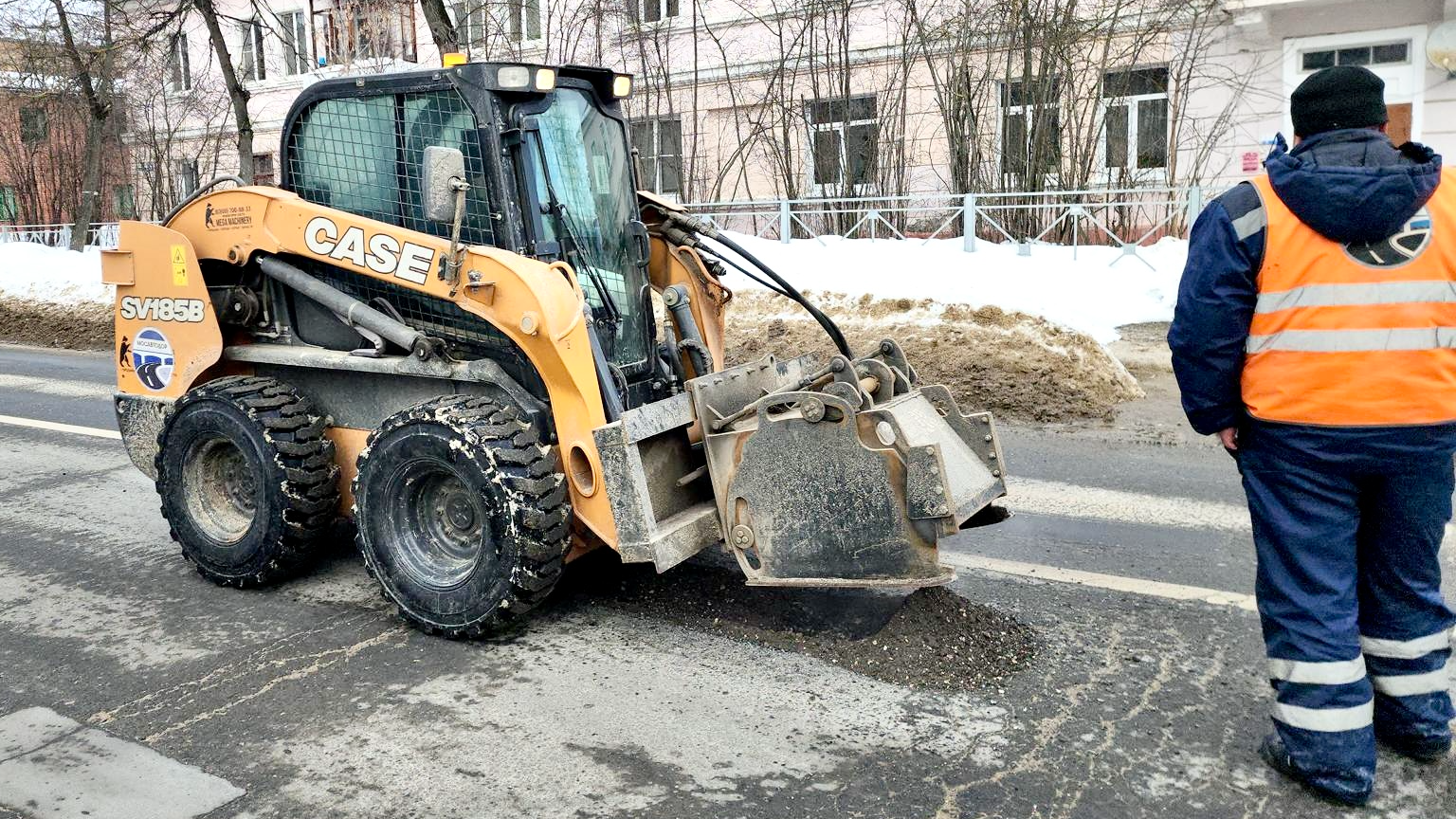 Выявленные ямы на дорогах округа устранят до 1 мая