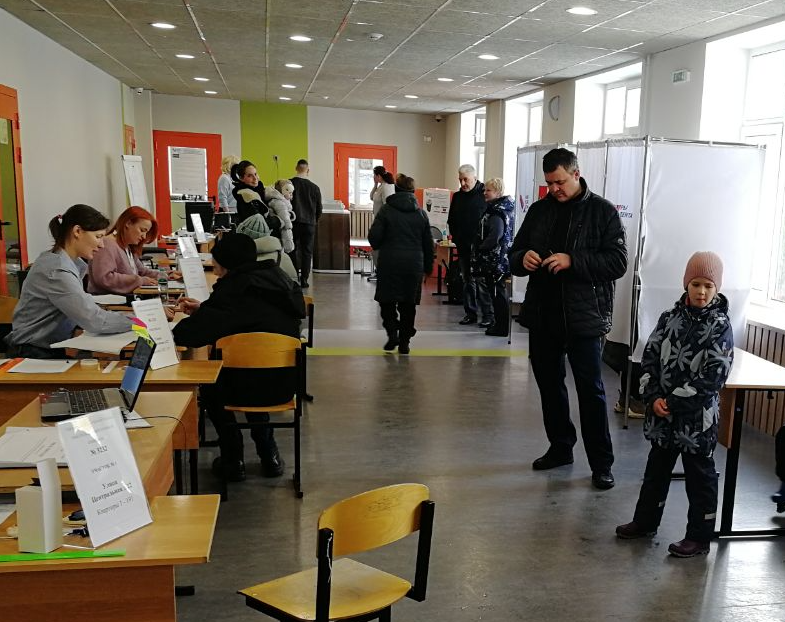 Начался финальный день голосования на выборах президента России